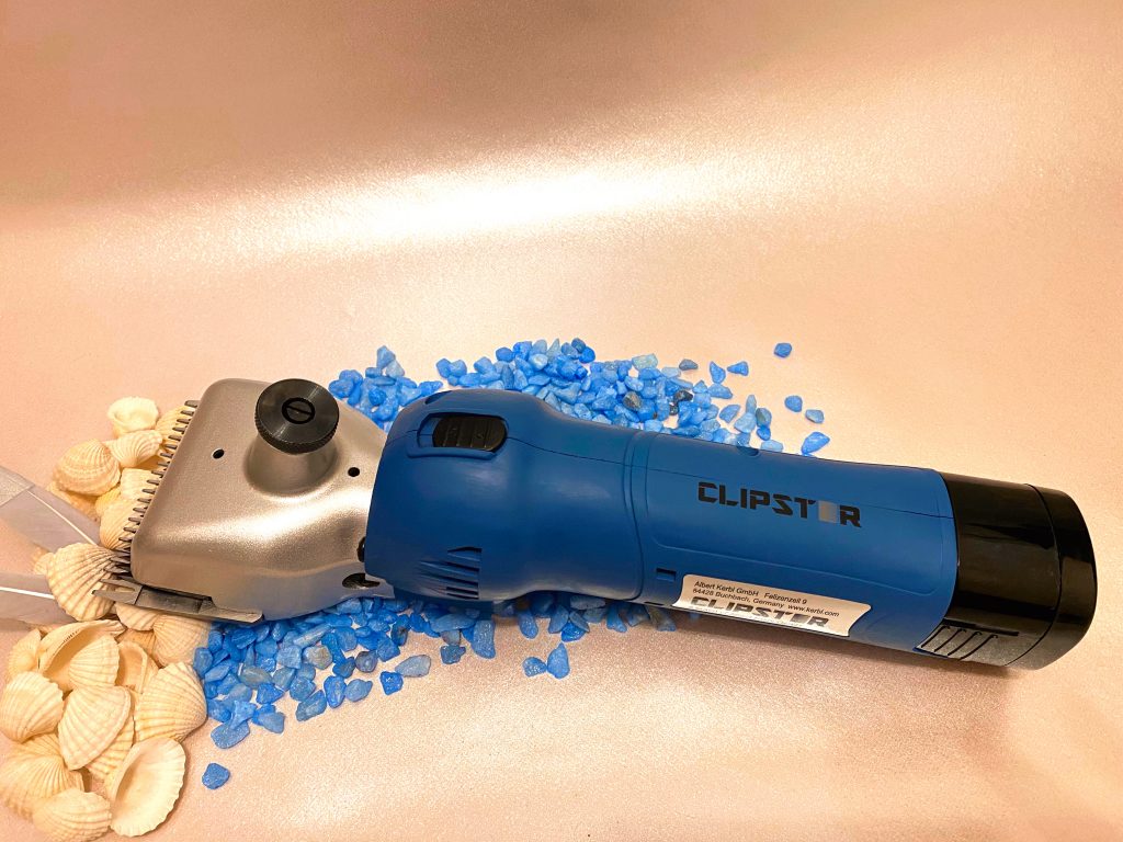 Akku-Schermaschine Clipster von Kerbl